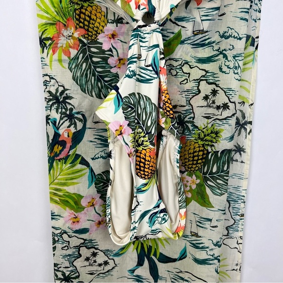 Vince Camuto women’s Island Life Monikini One Piece Swimsuit size 8 cutout - Picture 8 of 16